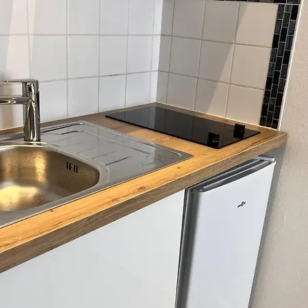 Apartment T2 Moderne Et Tranquille Proche De